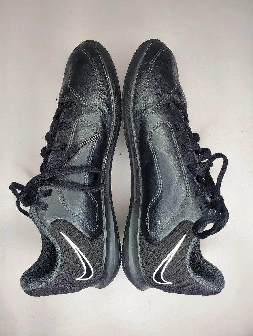 Nike Jr. Tiempo Legend 9 Club Size 2